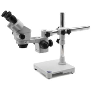 Stereomicroscope avec pied lourd dans l'industrie